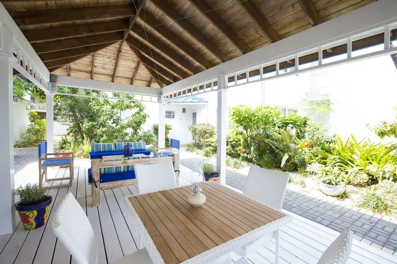 Villas Of The Galleon Seven Mile Beach Kültér fotó